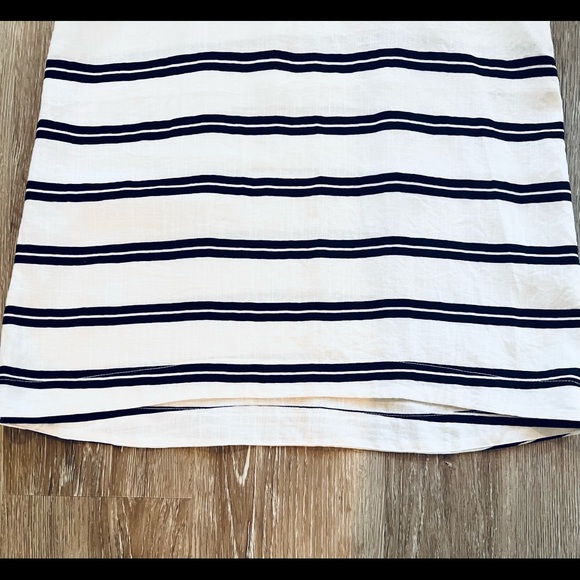 COPY b. york spaghetti strap top size medium - Picture 4 of 6